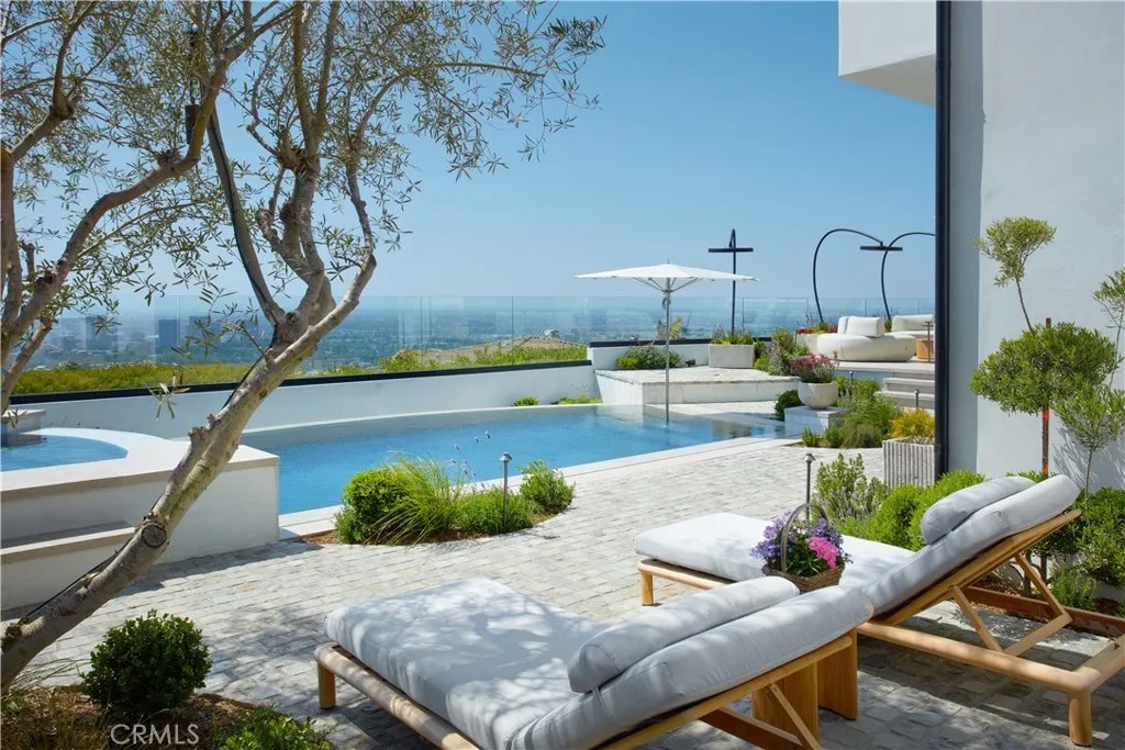 17 Muir Beach Circle