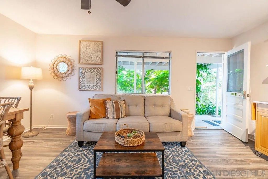 Photo of 7377 Eads Ave #1, La Jolla, CA 92037 (MLS # 250043984)