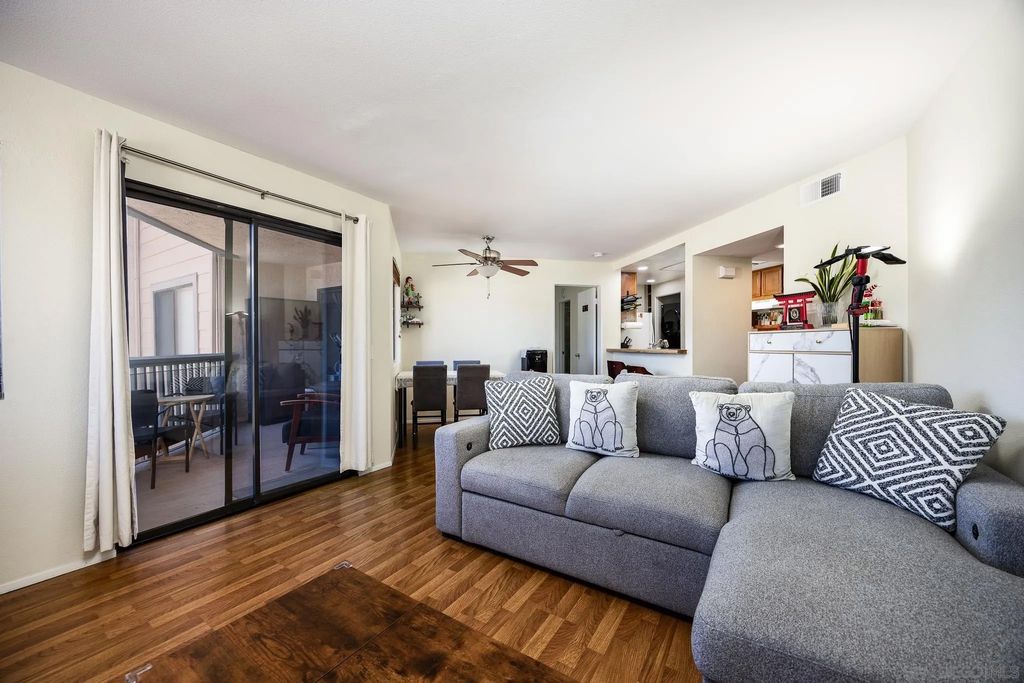 Photo of 2916 Elm Tree Ct, Spring Valley, CA 91978 (MLS # 250045202)