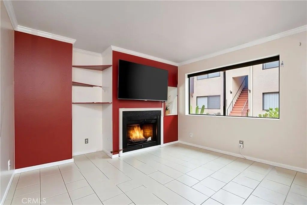 Photo of 112 N Avenue 66 Ave #4, Highland Park, CA 90042 (MLS # SR26029612)