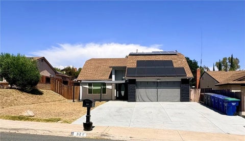 Photo of 321 Sacramento AVE, Spring Valley, CA 91977 (MLS # SW26159106)