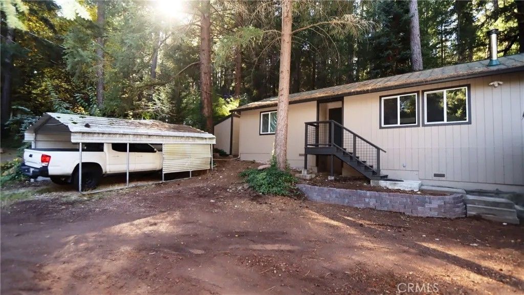 Photo for 15815 Bottle Rock Rd, Cobb, CA 95426 (MLS # LC25247093)