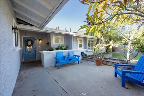 1447 S Easy Way, Anaheim, CA 92804 - #: OC25276232