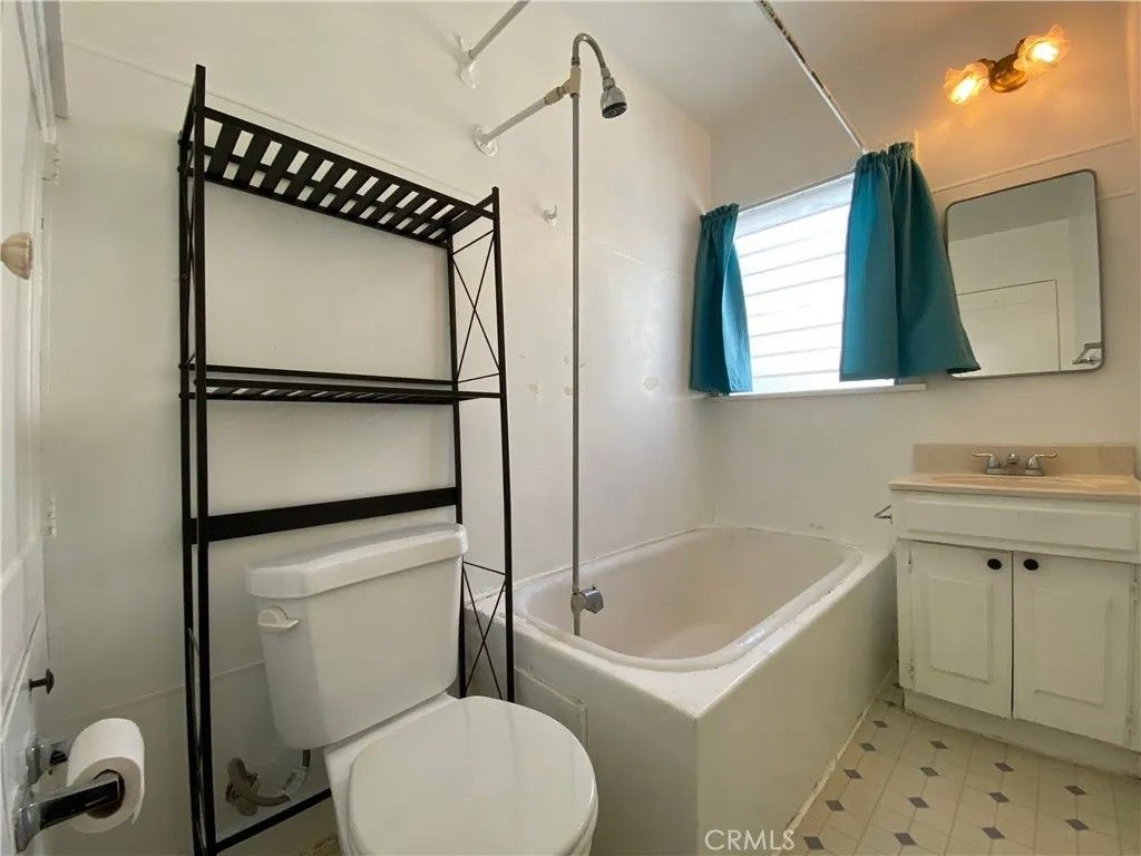 Photo of 1714 Gillette Crescent #C, South Pasadena, CA 91030 (MLS # WS25280825)