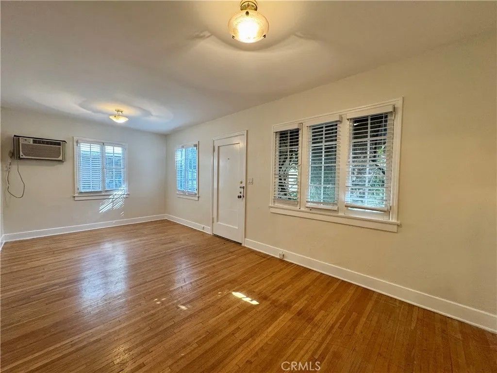 Photo of 1714 Gillette Crescent #C, South Pasadena, CA 91030 (MLS # WS25280825)