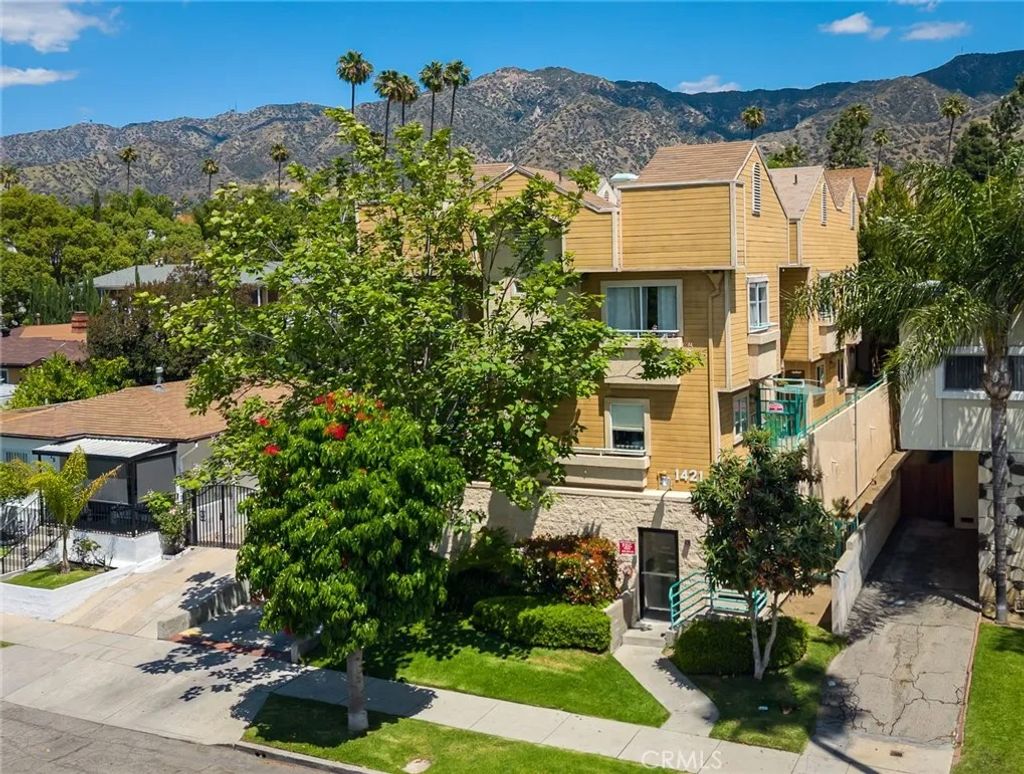 Photo of 1421 5th St, Glendale, CA 91201 (MLS # GD26088790)
