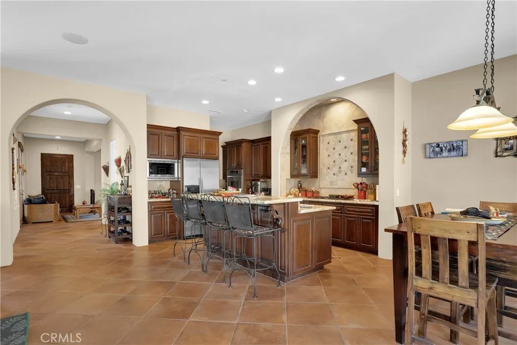 925 Valley