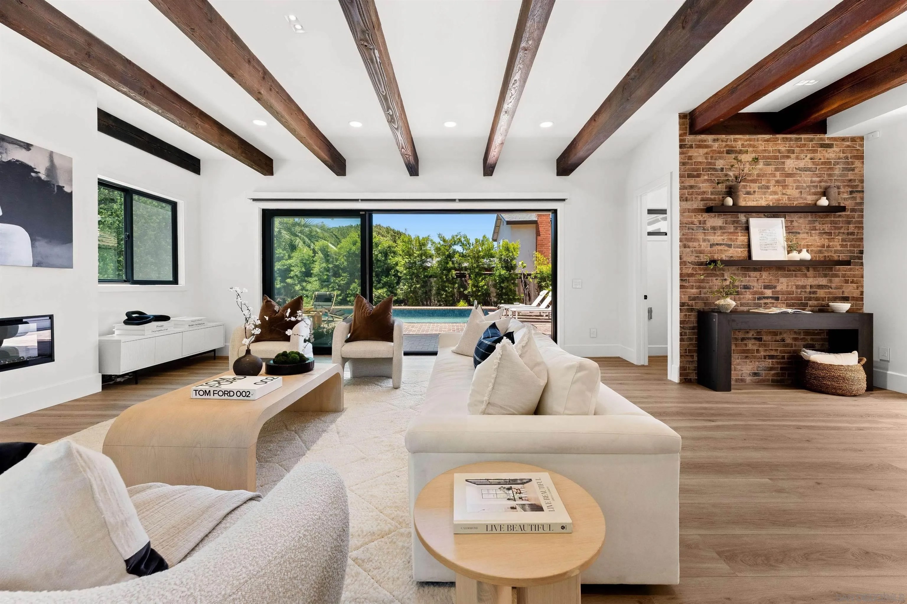 2451 Malibu Way