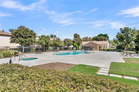 Tiny photo for 4028 Landau Ct, Riverside, CA 92506 (MLS # IV25216449)