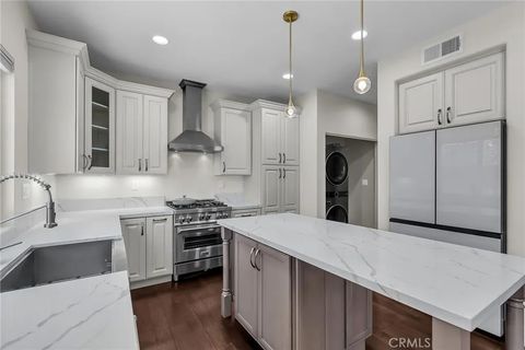 Tiny photo for 4028 Landau Ct, Riverside, CA 92506 (MLS # IV25216449)