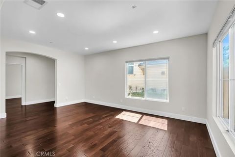 Tiny photo for 4028 Landau Ct, Riverside, CA 92506 (MLS # IV25216449)