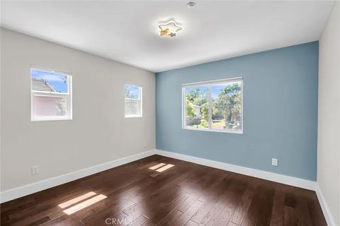 Tiny photo for 4028 Landau Ct, Riverside, CA 92506 (MLS # IV25216449)
