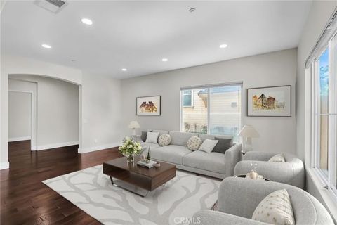 Tiny photo for 4028 Landau Ct, Riverside, CA 92506 (MLS # IV25216449)