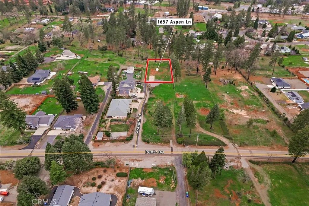 Photo of 1657 Aspen Ln, Paradise, CA 95969 (MLS # SN26017563)