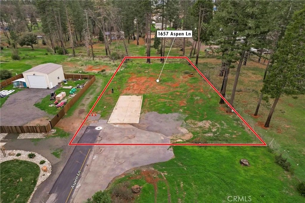 Photo of 1657 Aspen Ln, Paradise, CA 95969 (MLS # SN26017563)