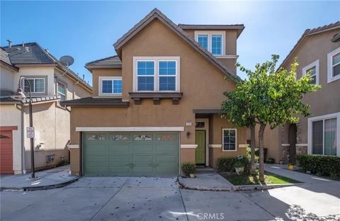 Photo of 3686 W Scribner Ln, Inglewood, CA 90305 (MLS # SB26037589)