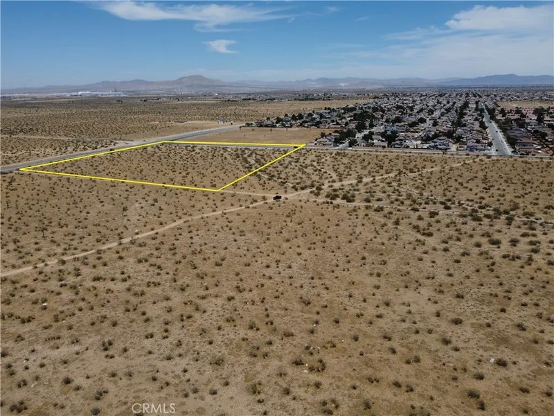 3 Mojave Dr
