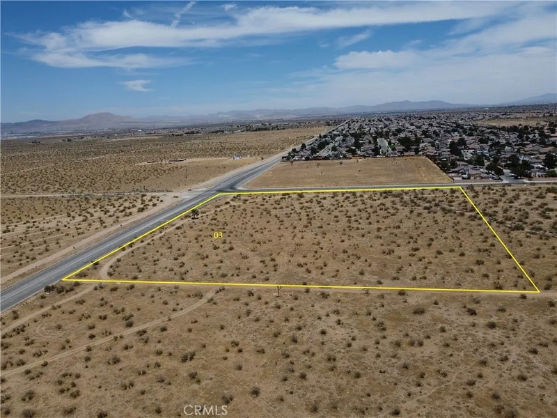 3 Mojave Dr