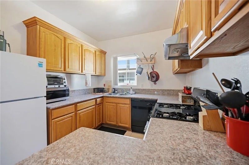 3711 Baldwin Street 1205