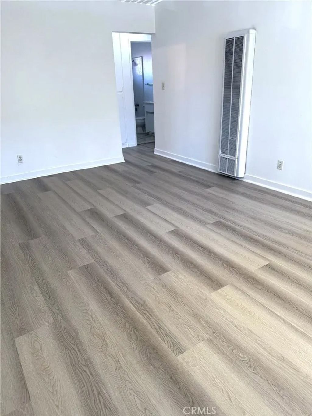 Photo of 315 E 8th St, Corona, CA 92879 (MLS # OC26046893)