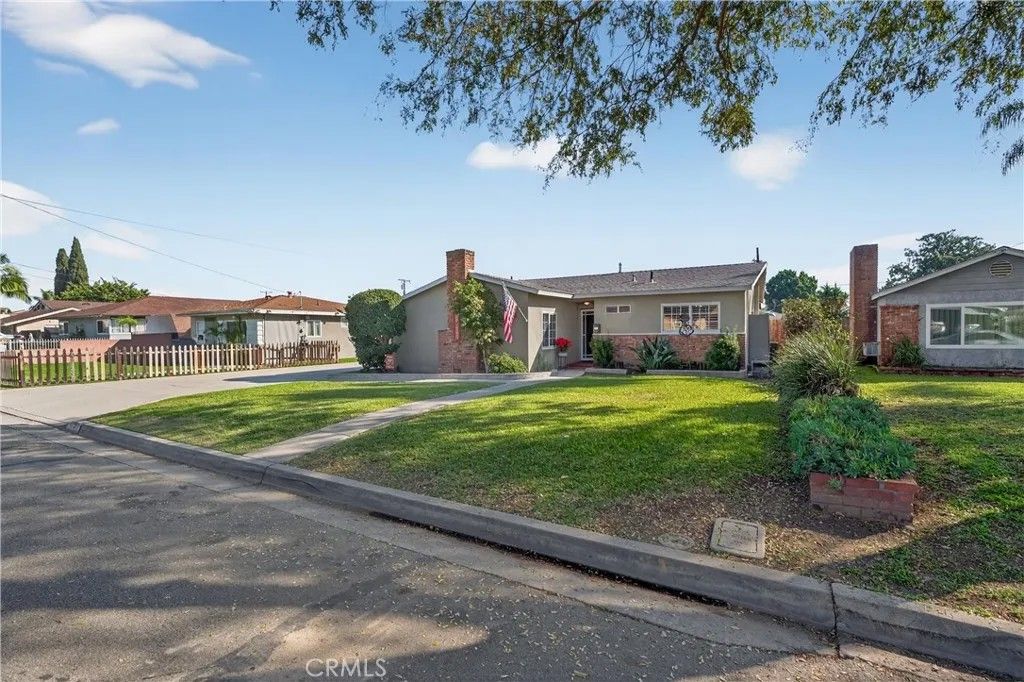 Photo of 12292 Orizaba Ave, Downey, CA 90242 (MLS # DW25269782)