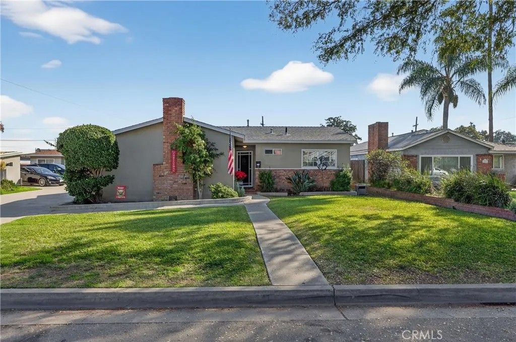 Photo of 12292 Orizaba Ave, Downey, CA 90242 (MLS # DW25269782)