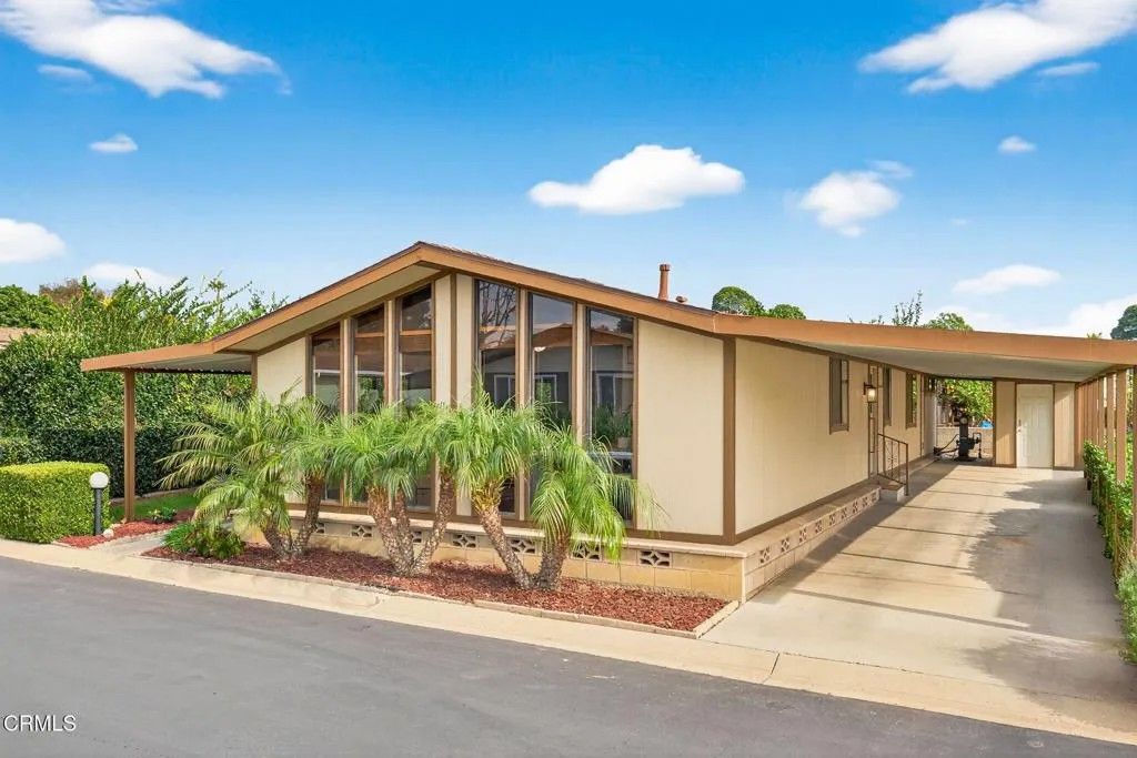 Photo of 4700 Aurora Dr #75, Ventura, CA 93003 (MLS # V1-34280)