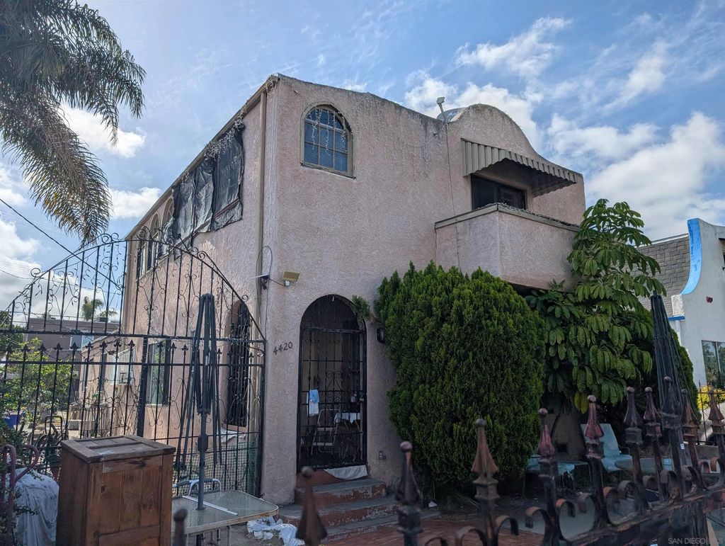 Photo of 4420 38th St, San Diego, CA 92116 (MLS # 260010048)