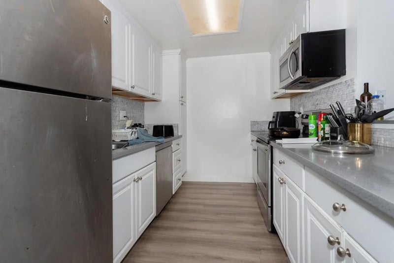 209 Woodland Parkway 121