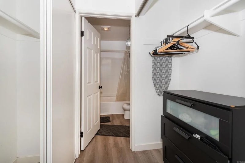 209 Woodland Parkway 121