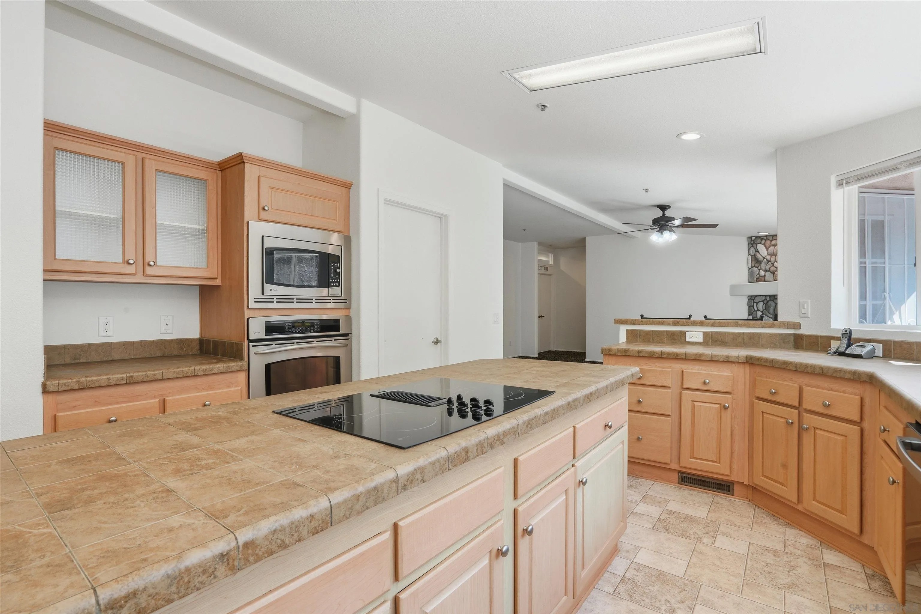 15453 Woods Valley Rd