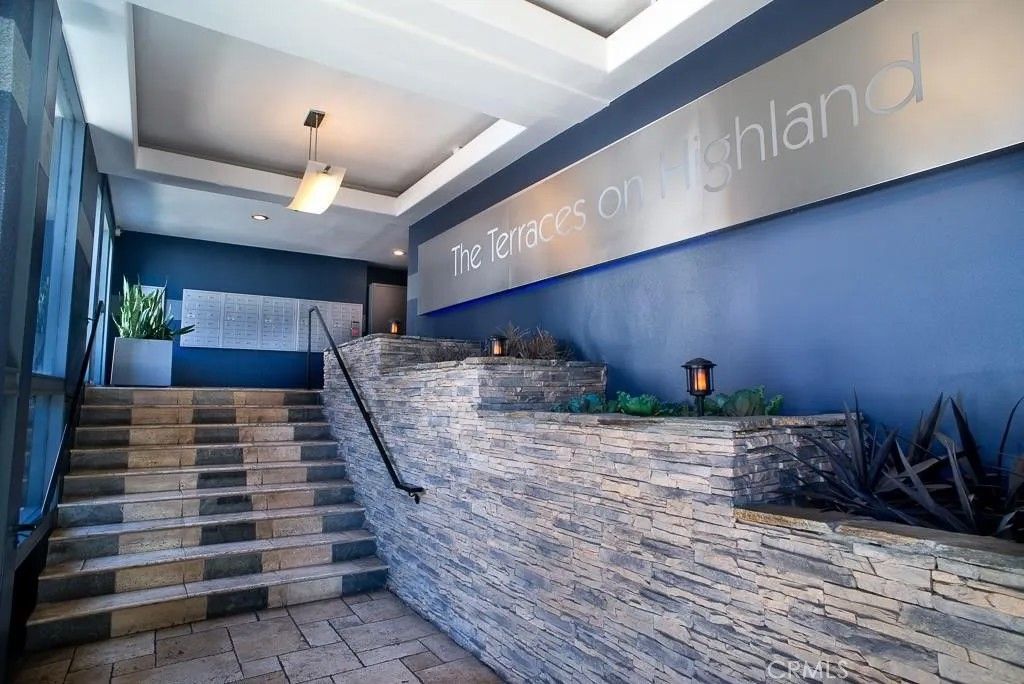 Photo of 1940 N Highland Ave, Los Angeles, CA 90068 (MLS # SR26072201)