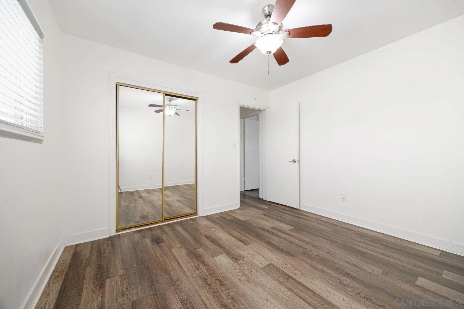 4280-84 Schoolridge Ln