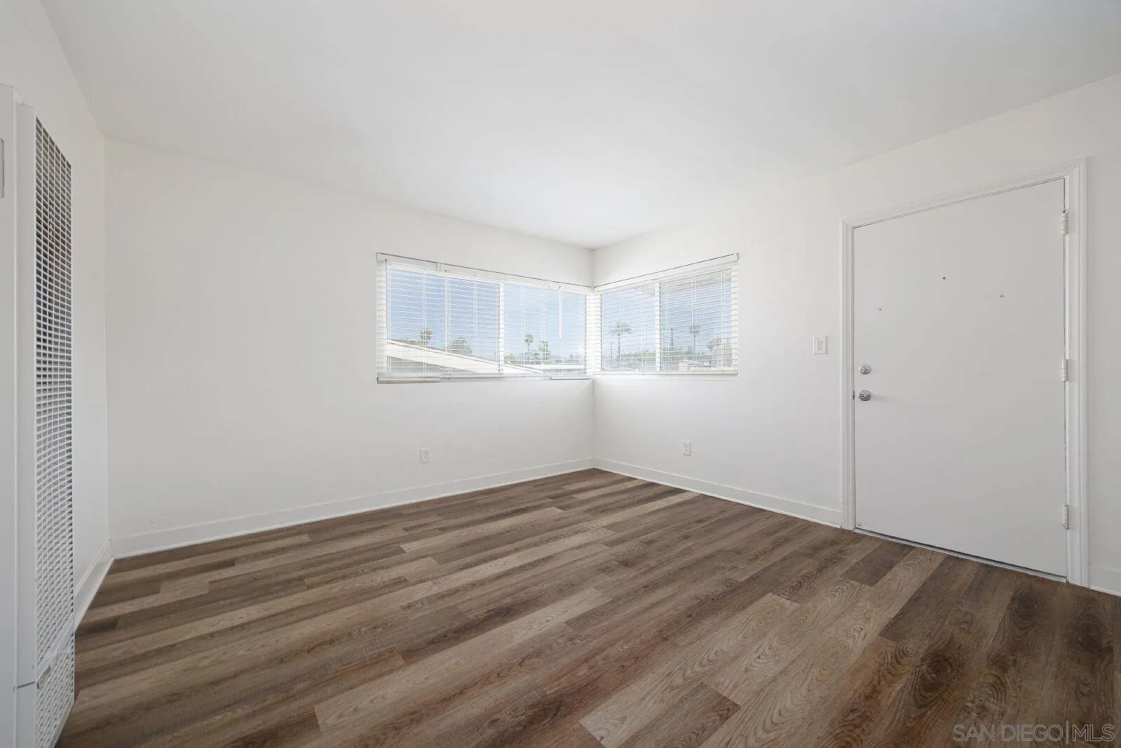 4280-84 Schoolridge Ln