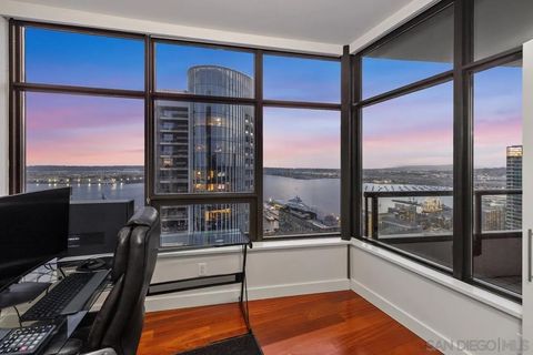 Tiny photo for 700 W E St #3502, San Diego, CA 92101 (MLS # 250039969)
