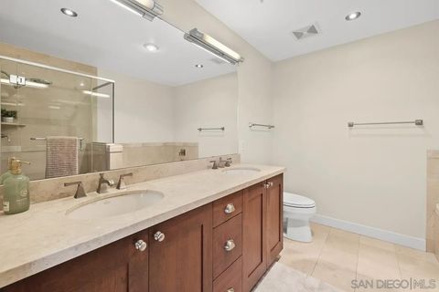 Tiny photo for 700 W E St #3502, San Diego, CA 92101 (MLS # 250039969)