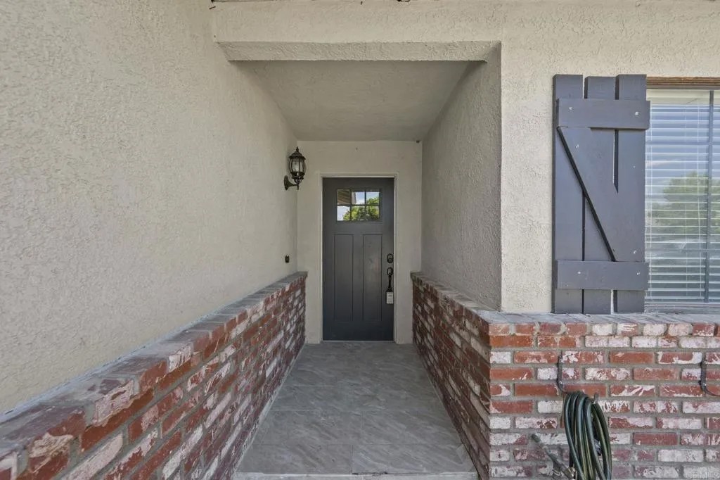 255 Cavendish Drive