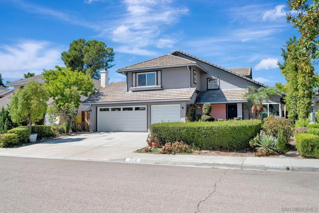 Photo of 4556 Mariners Bay, Oceanside, CA 92057 (MLS # 250040817)