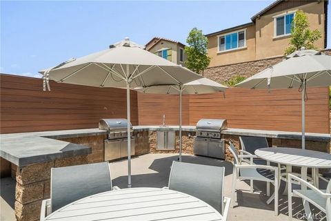 Tiny photo for 16233 Lozano Street #2, Fontana, CA 92336 (MLS # CV25246553)