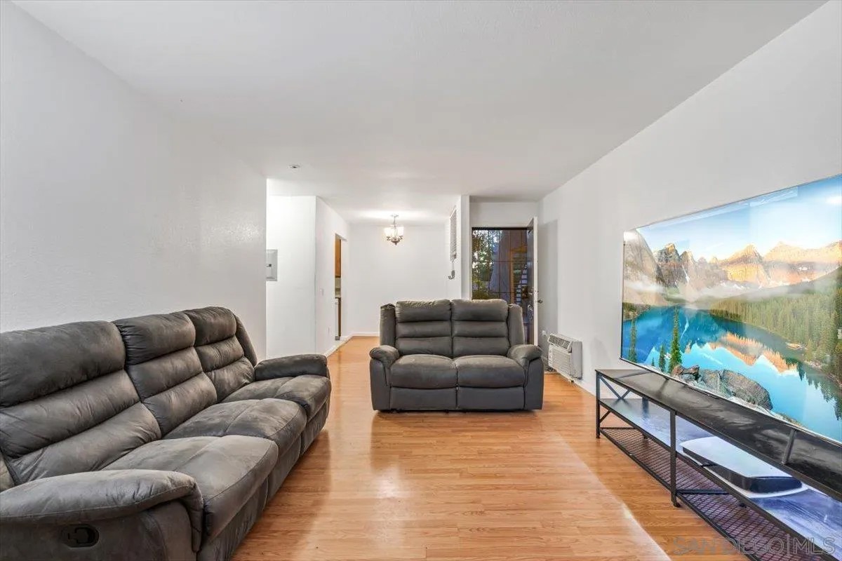 1350 N Escondido Blvd 37