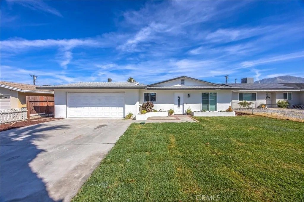 Photo of 26662 Fleming St, Highlands, CA 92346 (MLS # IG26018223)
