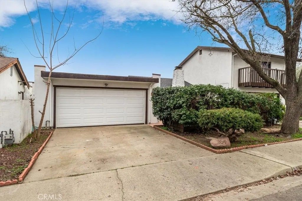 Photo of 304 Los Verdes Ct, Modesto, CA 95354 (MLS # WS26016642)