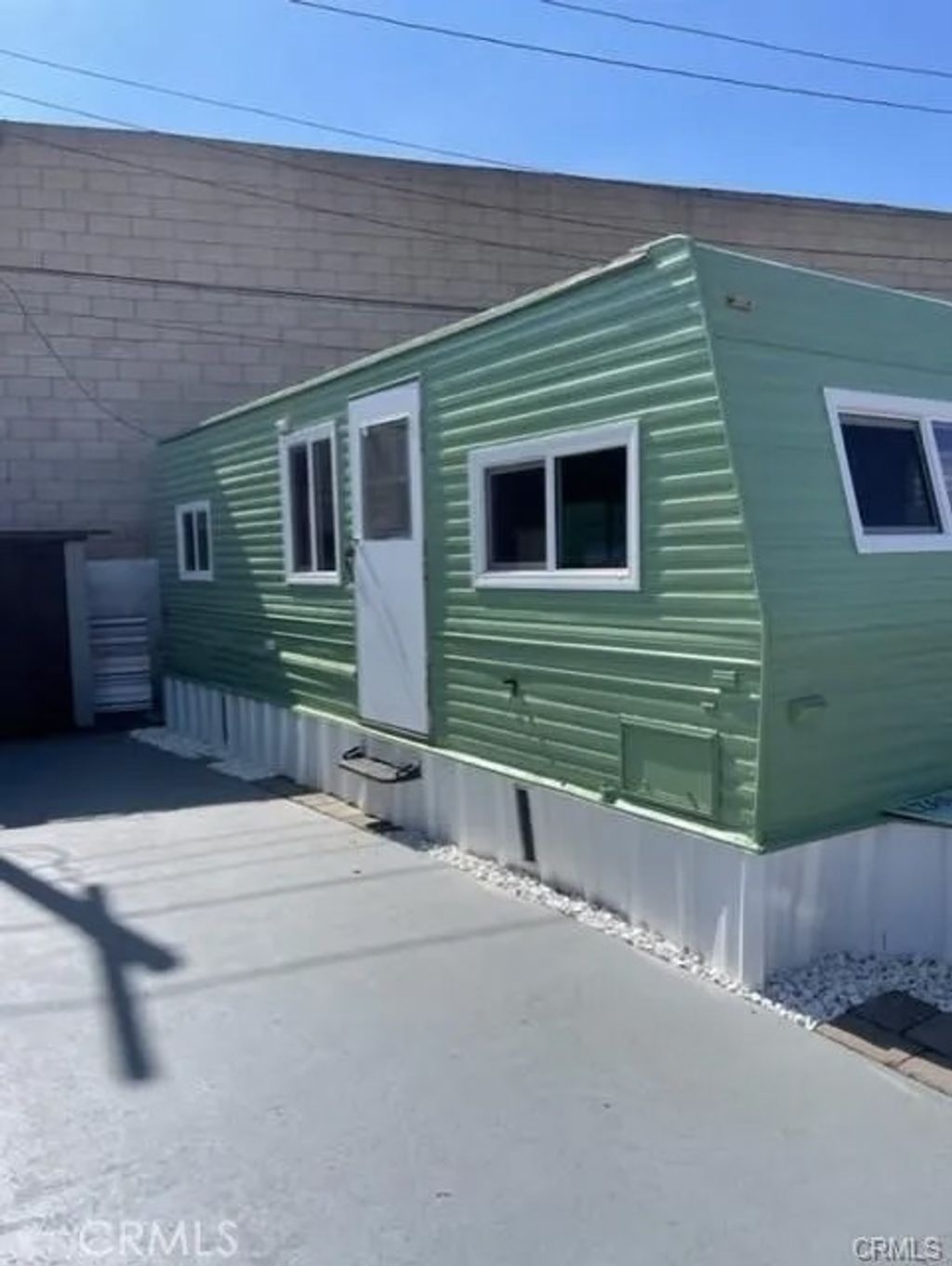 Photo of 8006 Atlantic Ave #A13 Ave, Cudahy, CA 90201 (MLS # DW26011684)