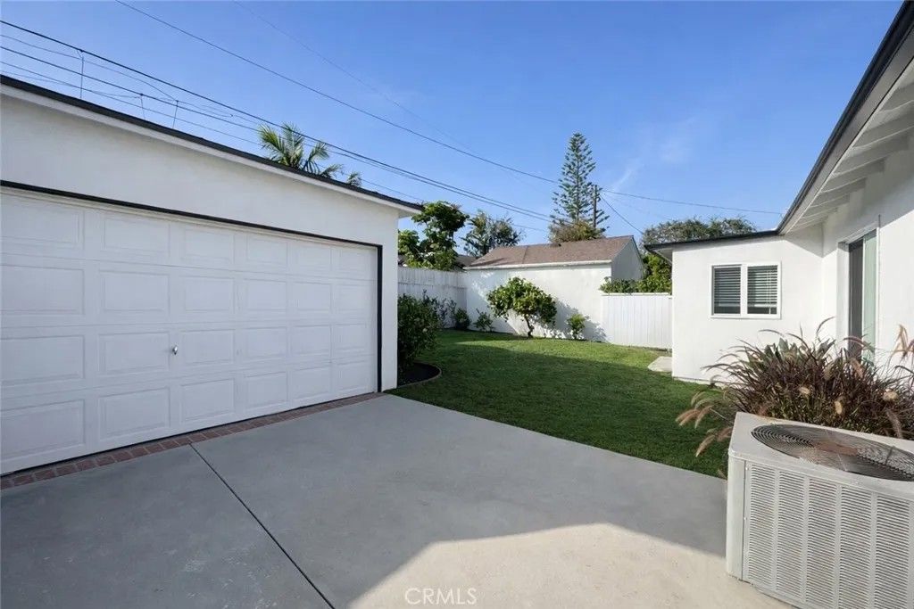 Photo of 8123 McConnell, Los Angeles, CA 90045 (MLS # SB25281580)