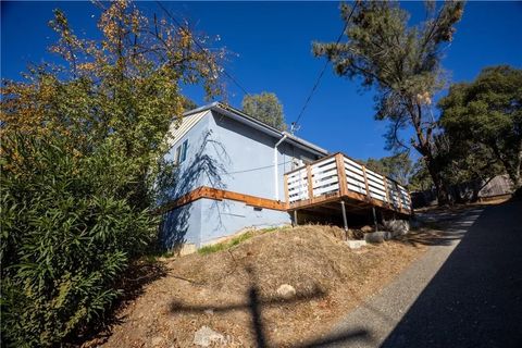 Tiny photo for 14748 Uhl Ave, Clearlake, CA 95422 (MLS # LC25252584)