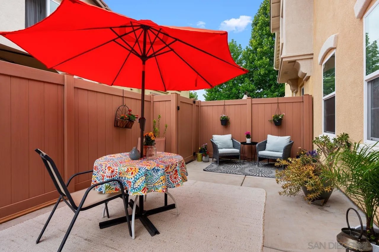 1305 Isabella Way