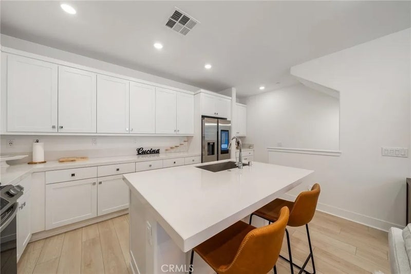1683 Jade Road