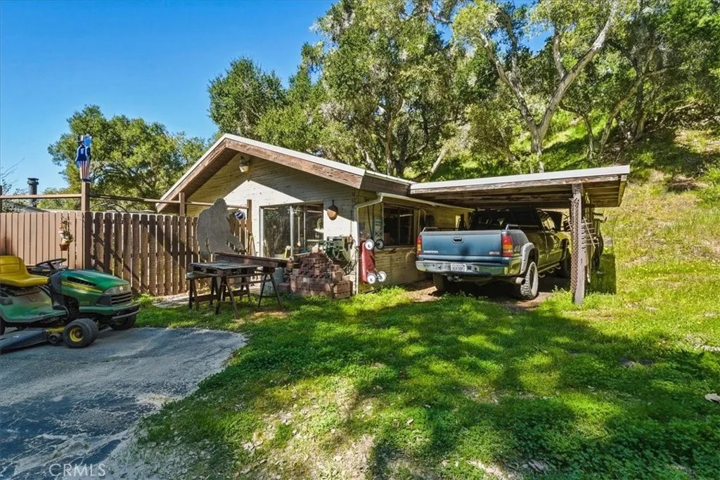 6645 Fern Canyon Rd