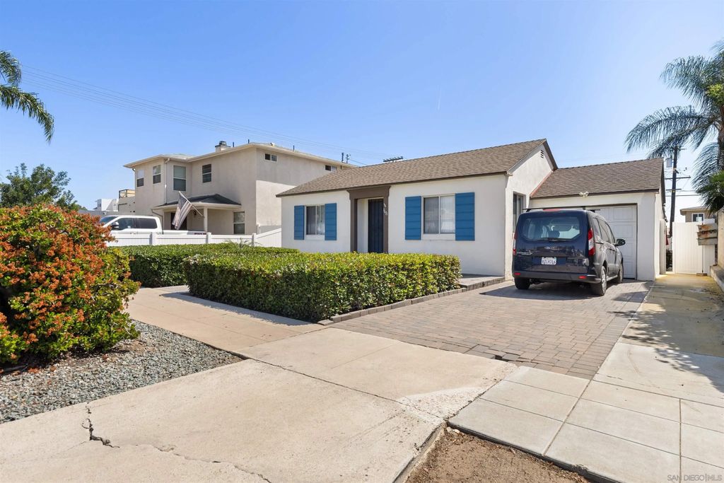 Photo of 1671-73 Missouri St, San Diego, CA 92109 (MLS # 260007391)