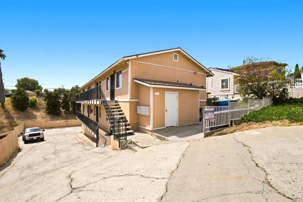 3018 44th Street